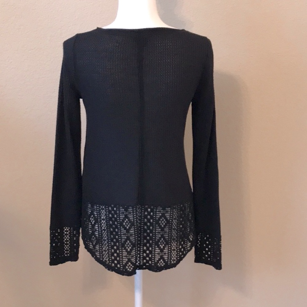 LUCKY BRAND Black Waffle Long Sleeve Top with Lace Size XS - Picture 6 of 16